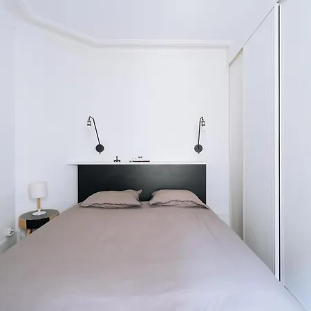 Charming & 1bd Near Montmartre Lägenhet